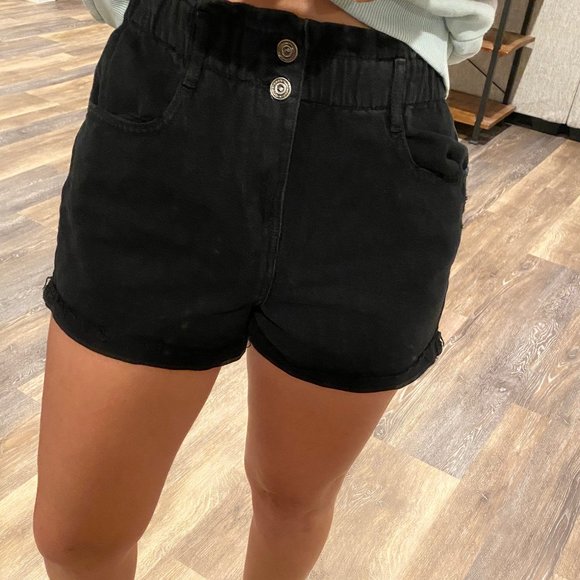 zara black denim shorts